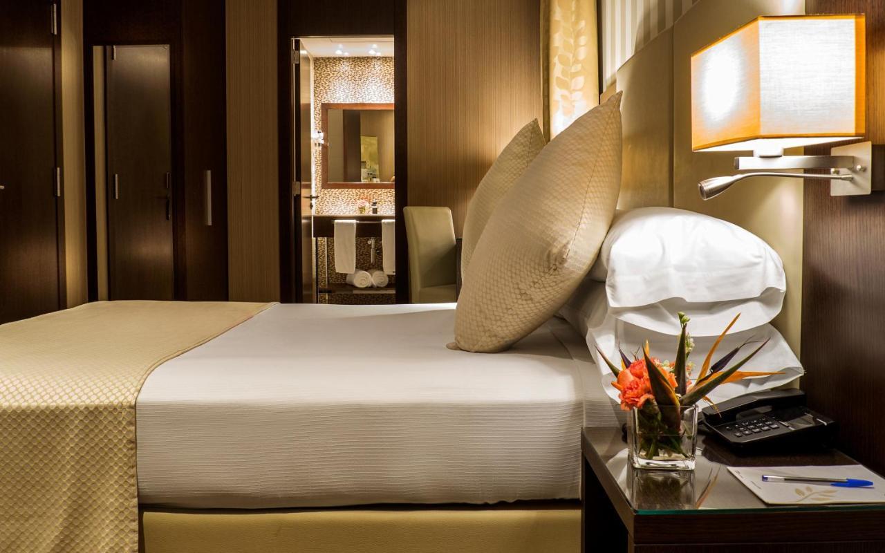 Az Hotels Zeralda Bagian luar foto