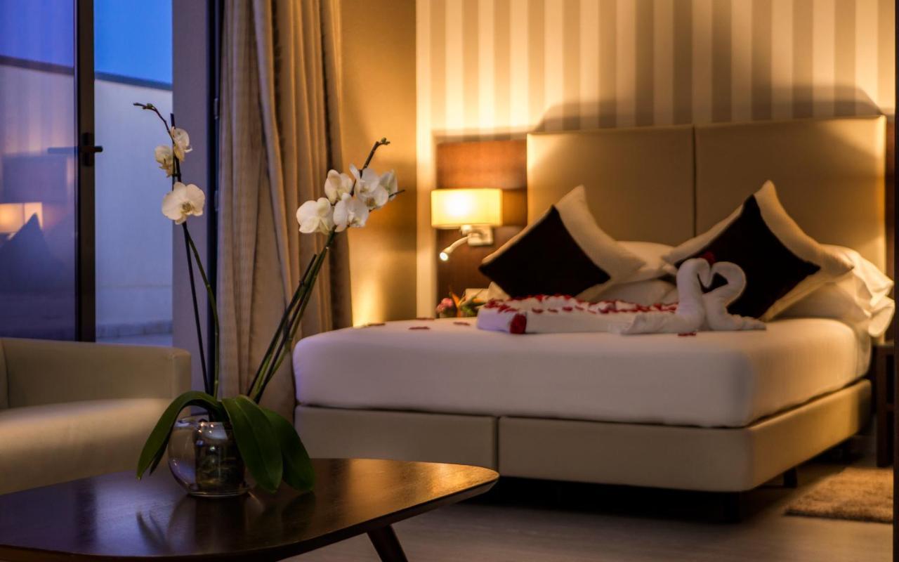 Az Hotels Zeralda Bagian luar foto