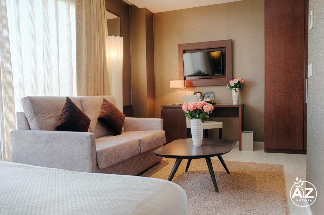 Az Hotels Zeralda Bagian luar foto