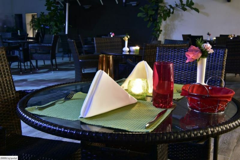 Az Hotels Zeralda Bagian luar foto