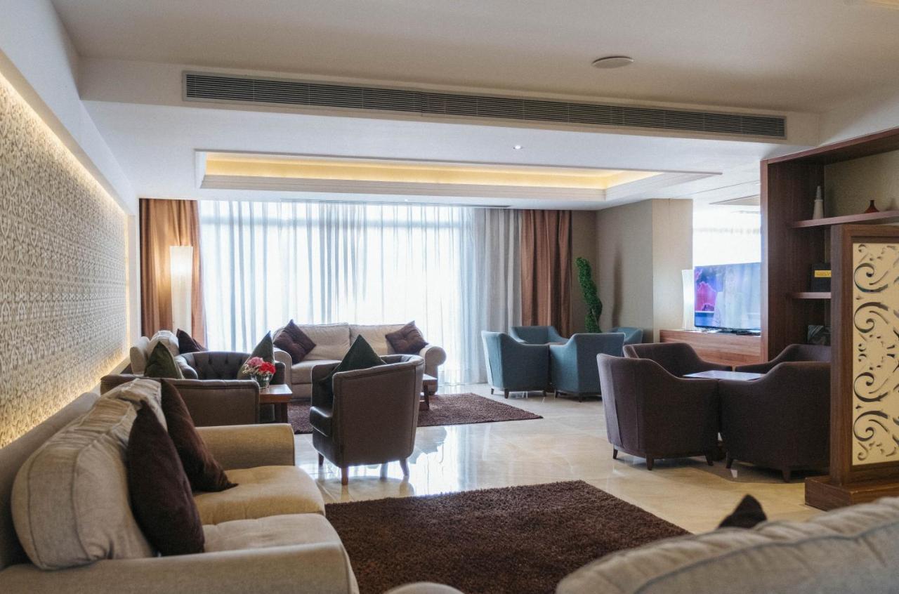 Az Hotels Zeralda Bagian luar foto
